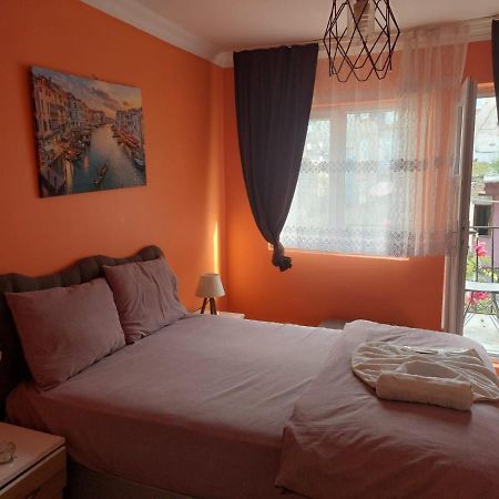 Taksim Apart 2 Hotel อิสตันบูล ภายนอก รูปภาพ